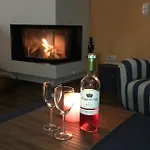 Villa Hausboot Elandi