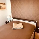 Hausboot Elandi Villa