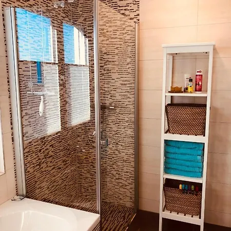 Hausboot Elandi 别墅 *