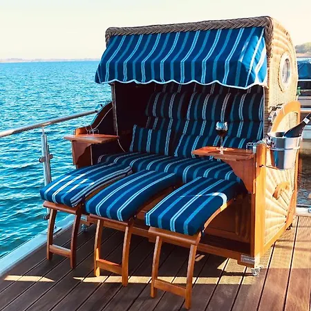 Hausboot Elandi 빌라 *
