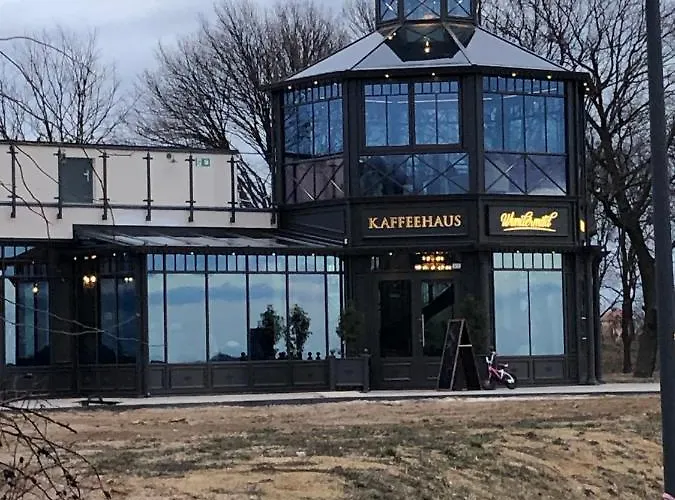 Hausboot Elandi Вилла