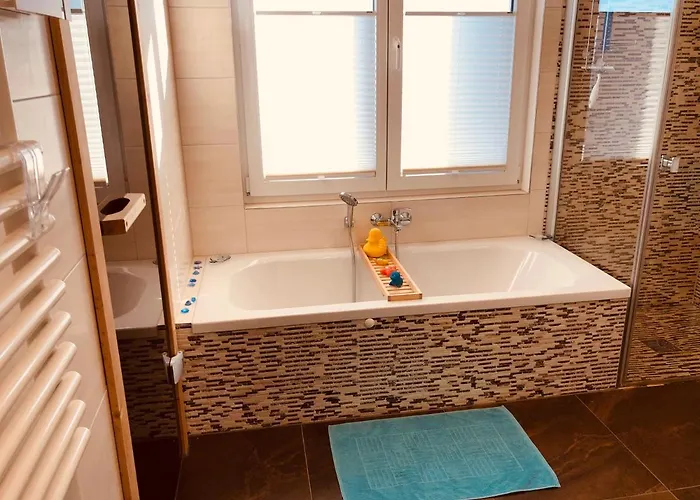 Вилла Hausboot Elandi Bitterfeld-Wolfen