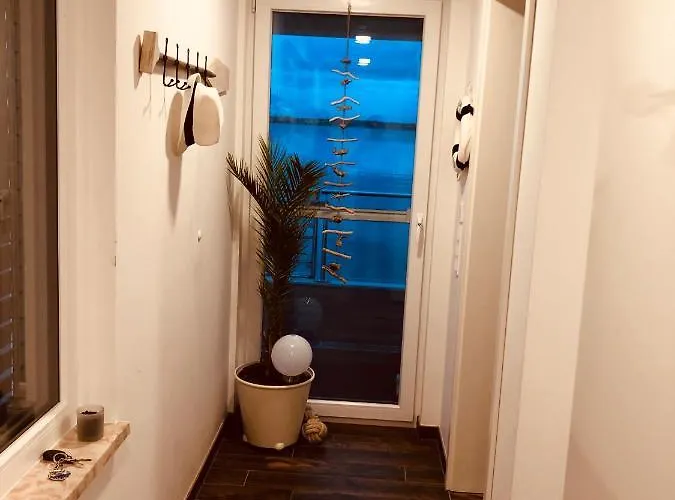 Вилла Hausboot Elandi *