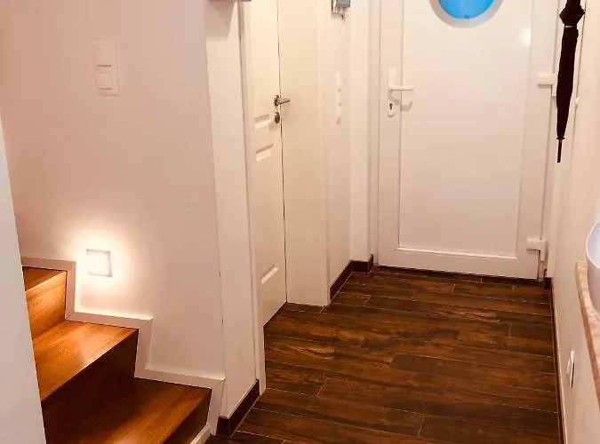 Вилла Hausboot Elandi